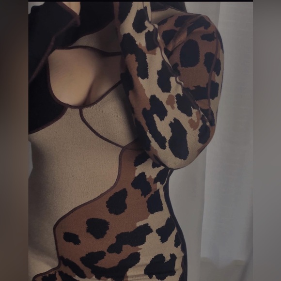 Two piece leopard sweater dress - Picture 2 of 3